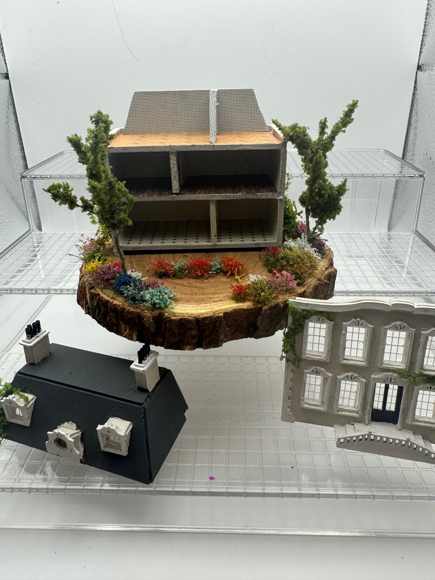 1/144th Grey Gardens