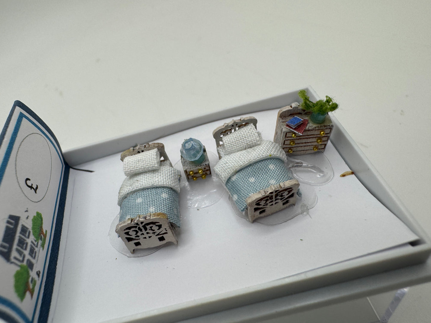 1/144th Victorian Childs Room set