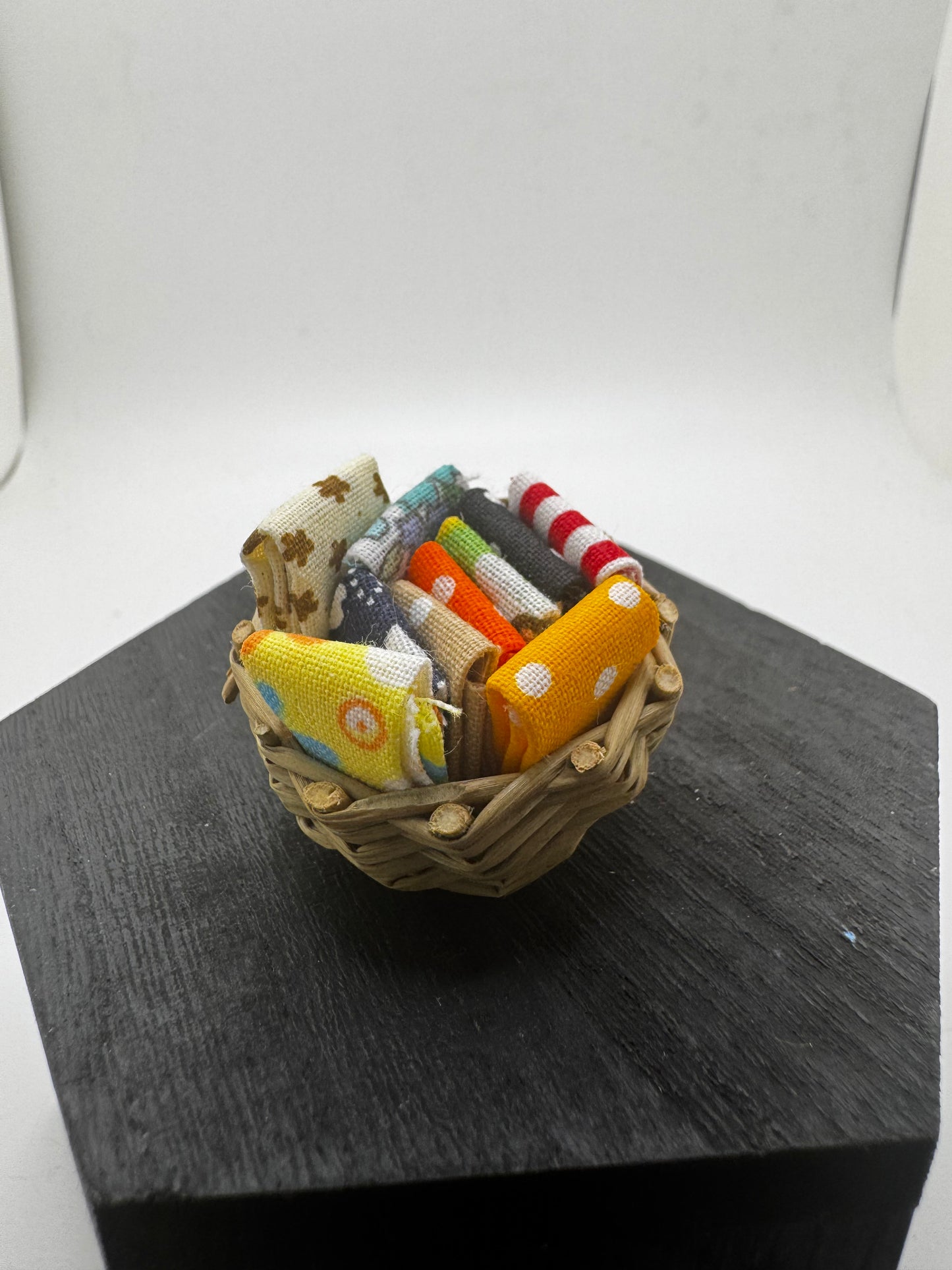 1/12th Fat 1/4 Fabric Box & Basket x1