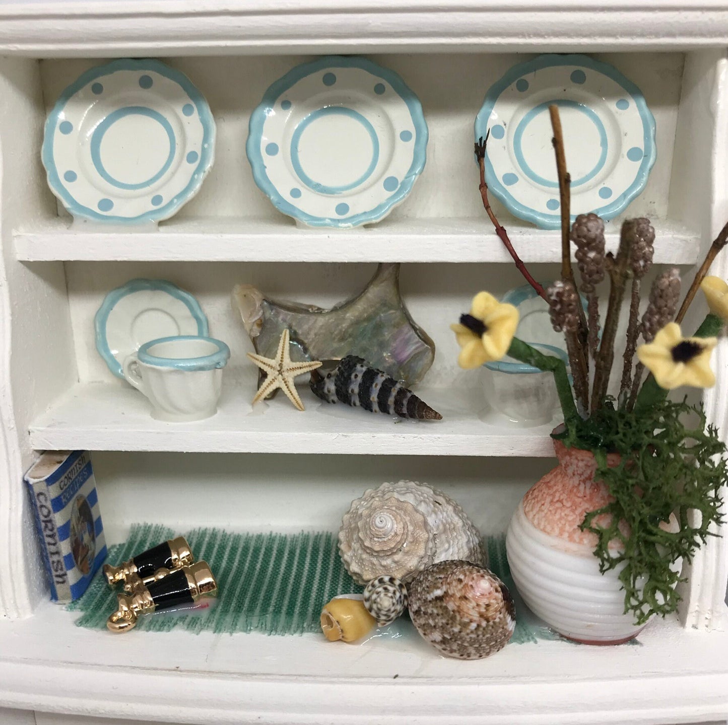 Dolls House Miniatures - 1/12th seaside themed Dresser / Hutch