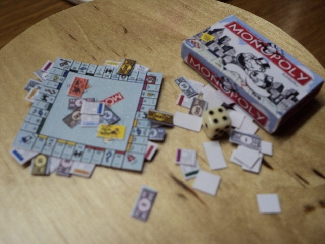 Dolls House Miniatures - Monopoly Game - Modern