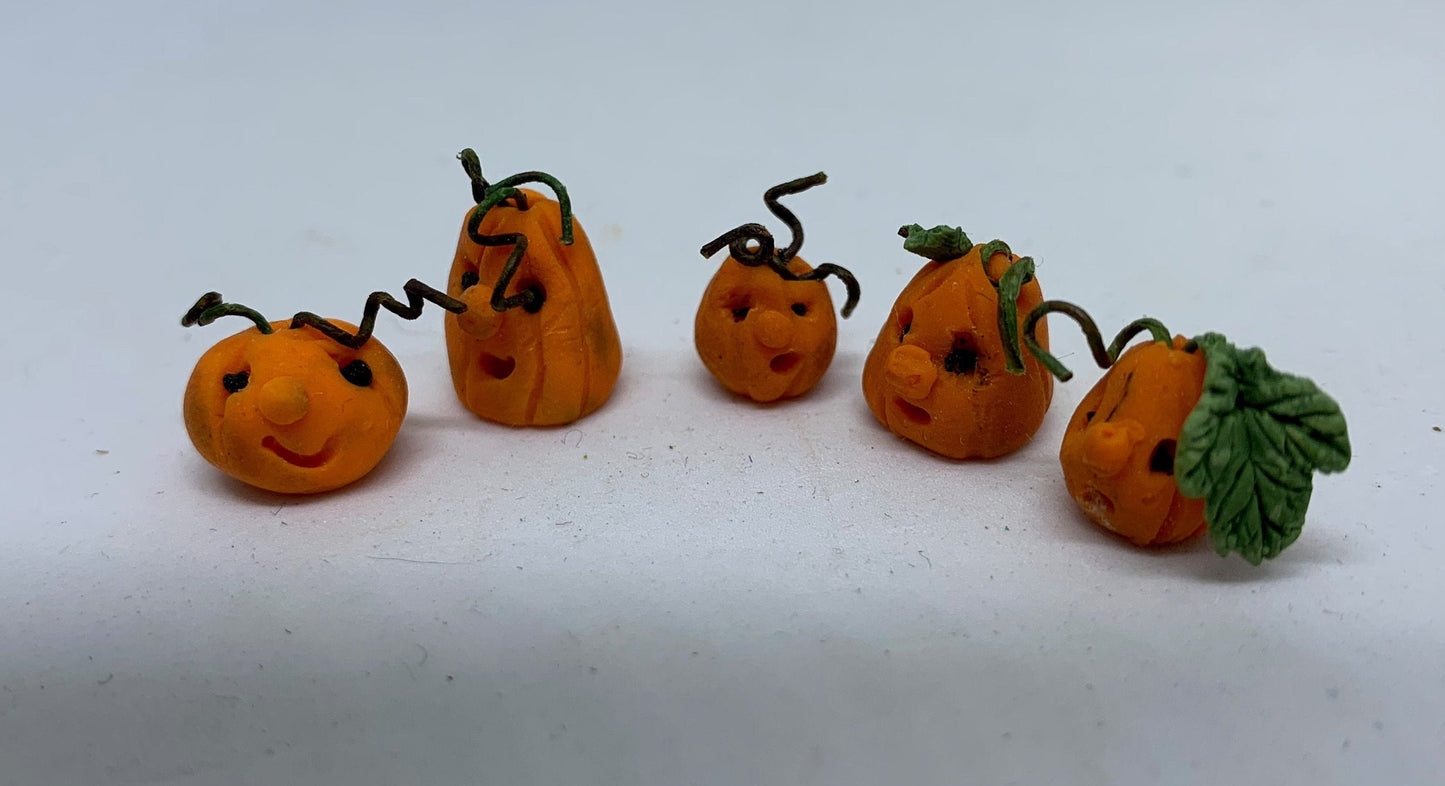 Dolls House Miniatures - Pumpkin x1 (2 sizes available)