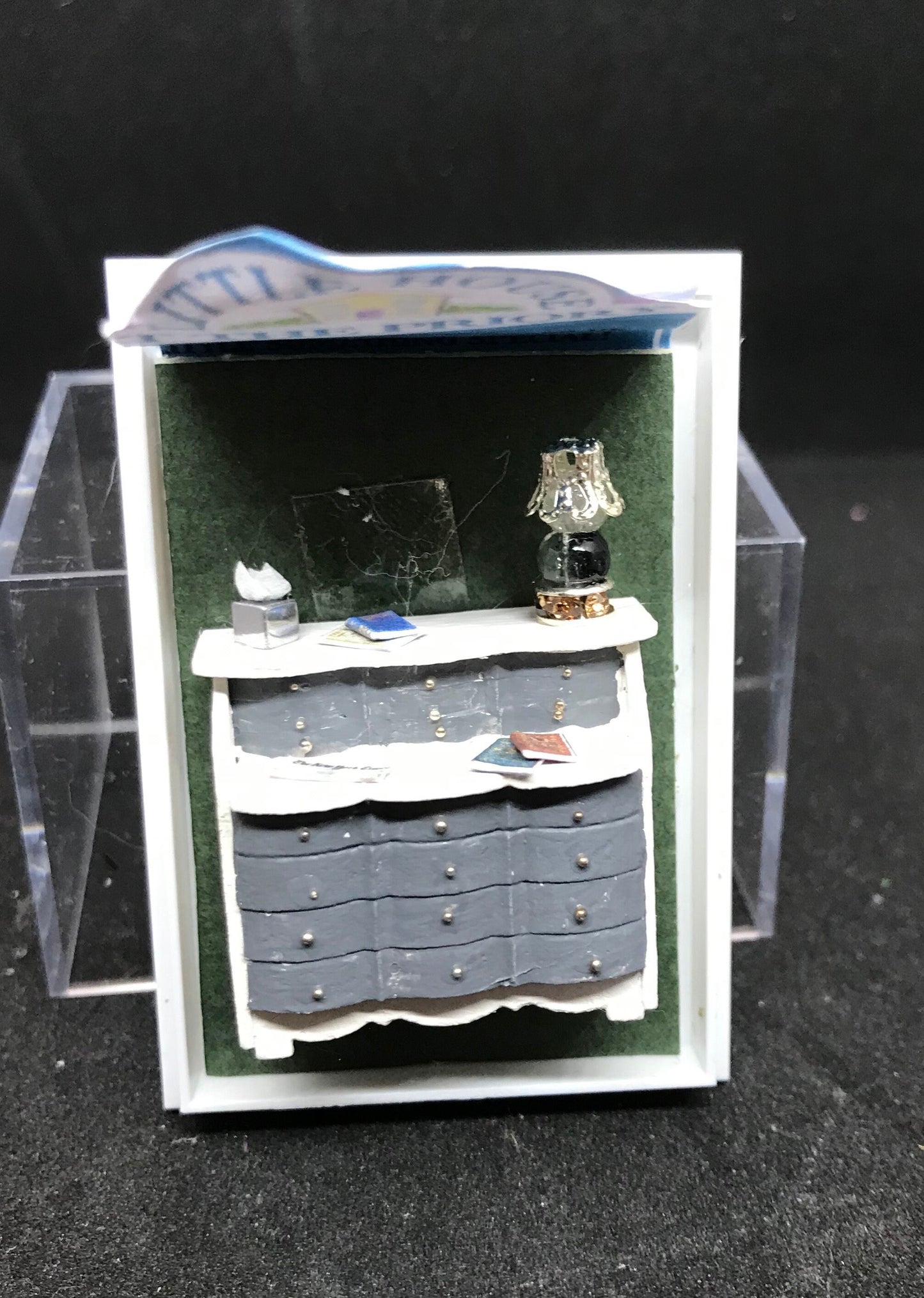 Dolls House Miniatures - Hand Made Desk (1/48th, 1/4inch, quarter scale) -