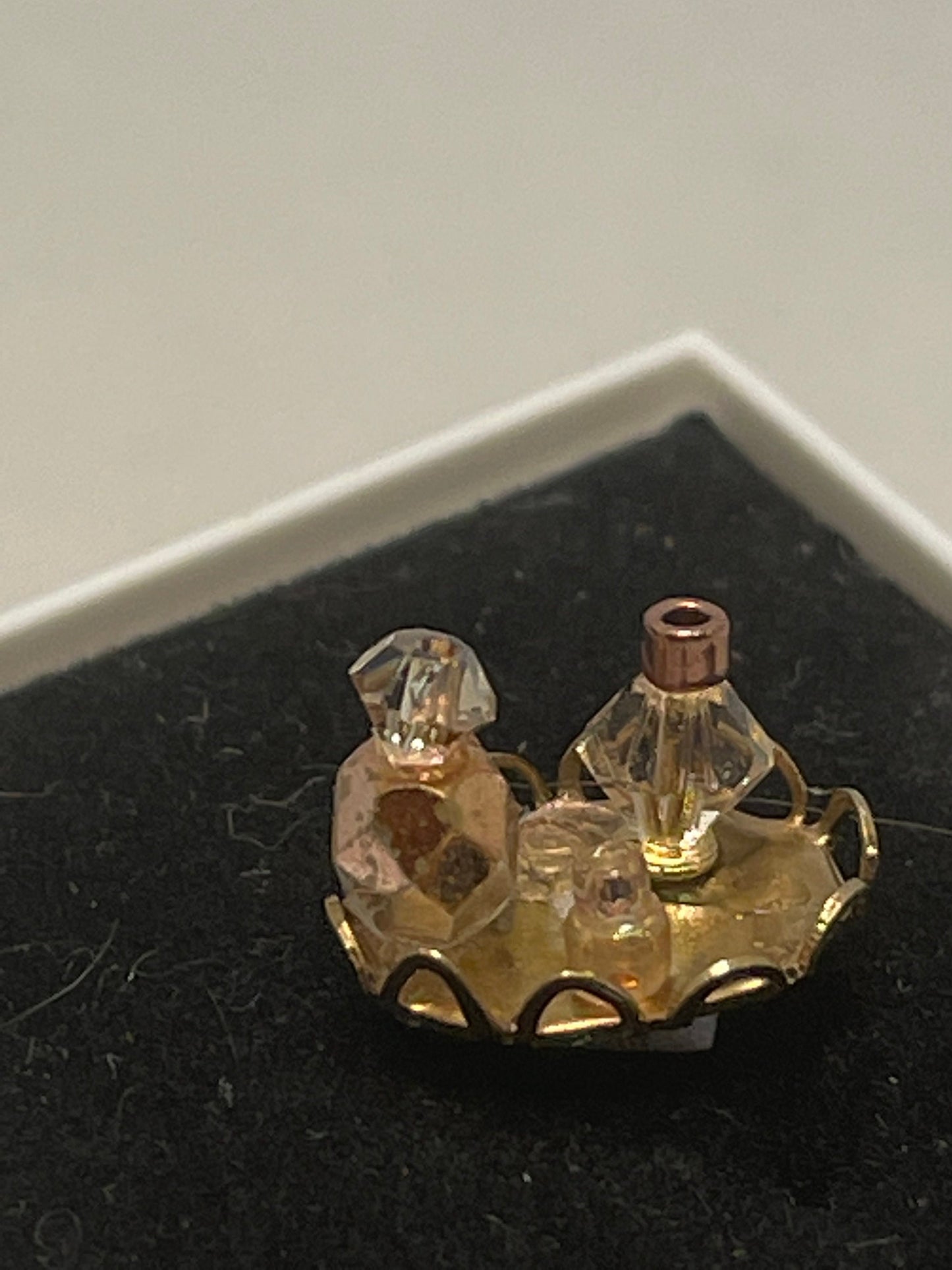 Dolls House Miniatures - 1/24th / 1:24th / Half Inch Scale Scent tray