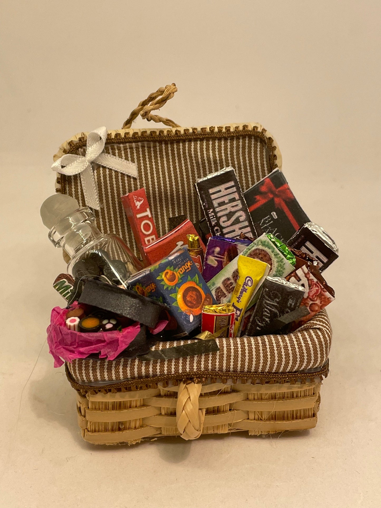 Dolls House Miniatures - 1/12th Chocolate Hamper