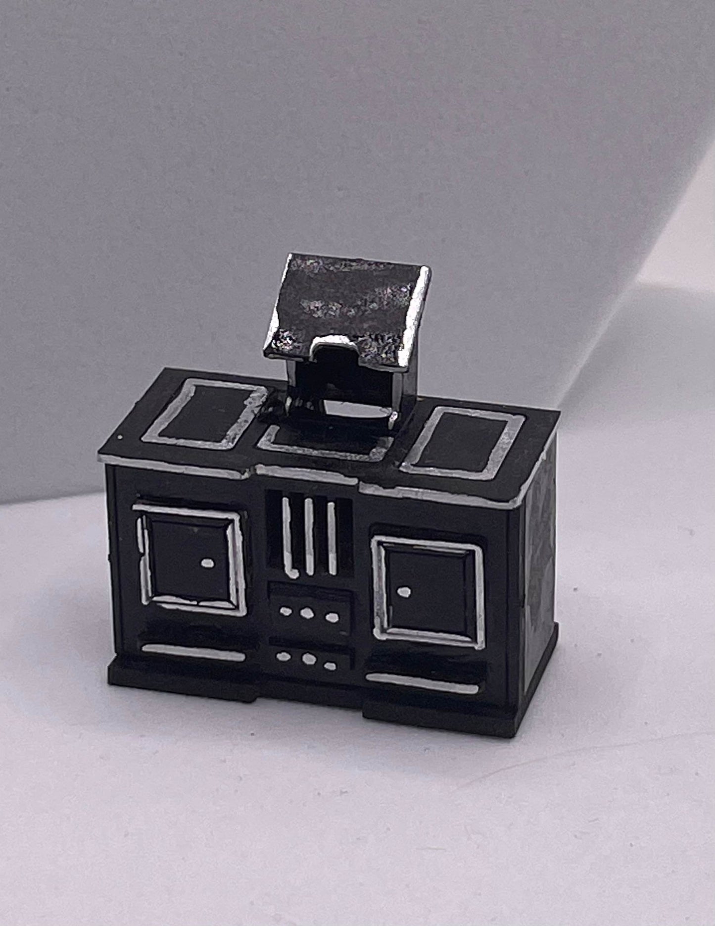 Dolls House 1/48th / 1:48 /Quarter Scale - Stove