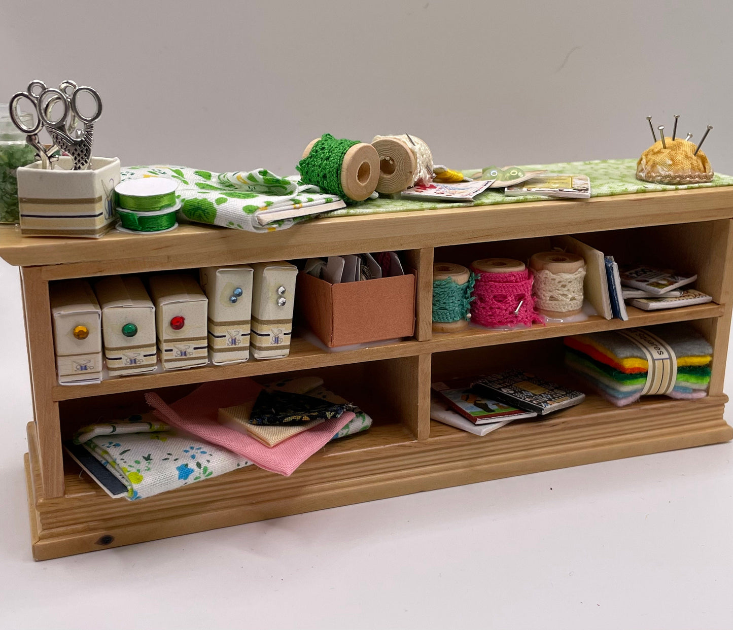 Dolls House Miniatures - 1/12th - Haberdashery / Sewing counter