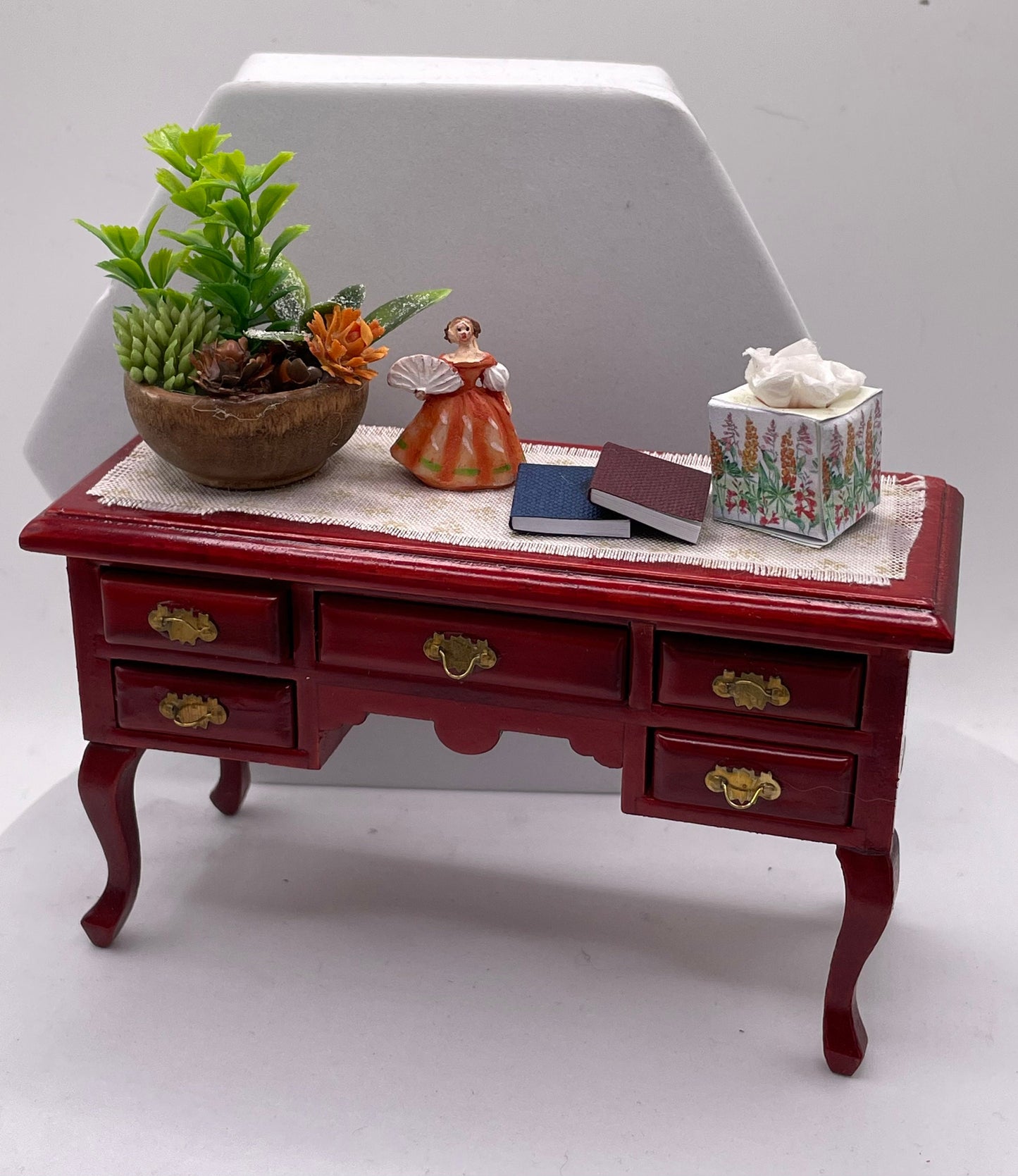 Dolls House Miniatures - 1/12th Mahogany Sideboard