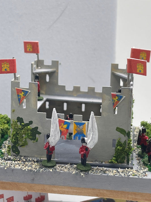 Dolls House Miniatures - 1/12th Toy Fort