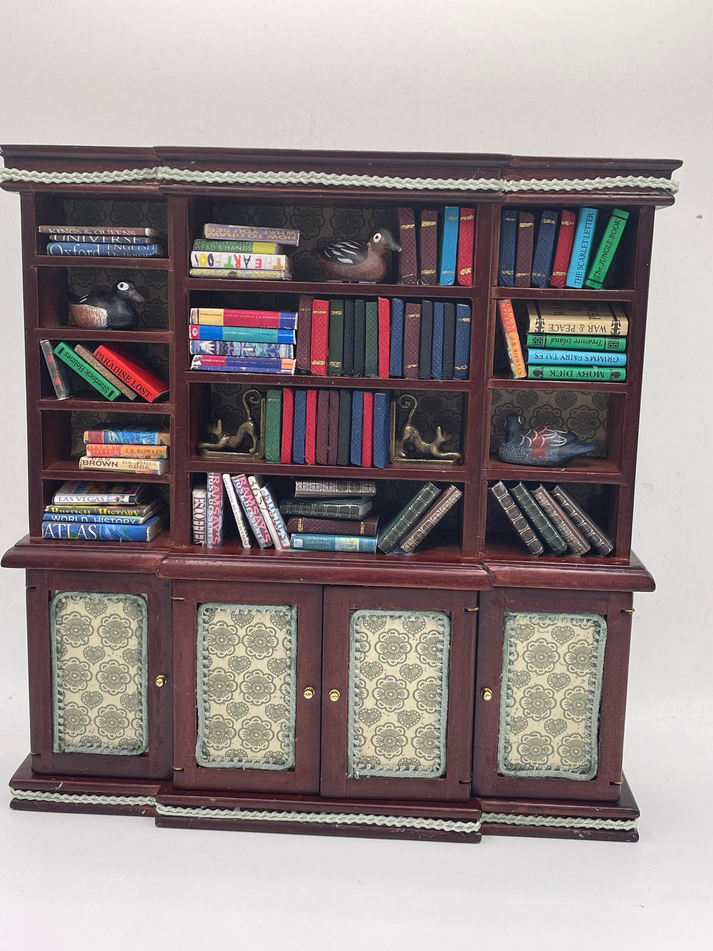 Dolls House Miniatures - 1/12th Bookcase