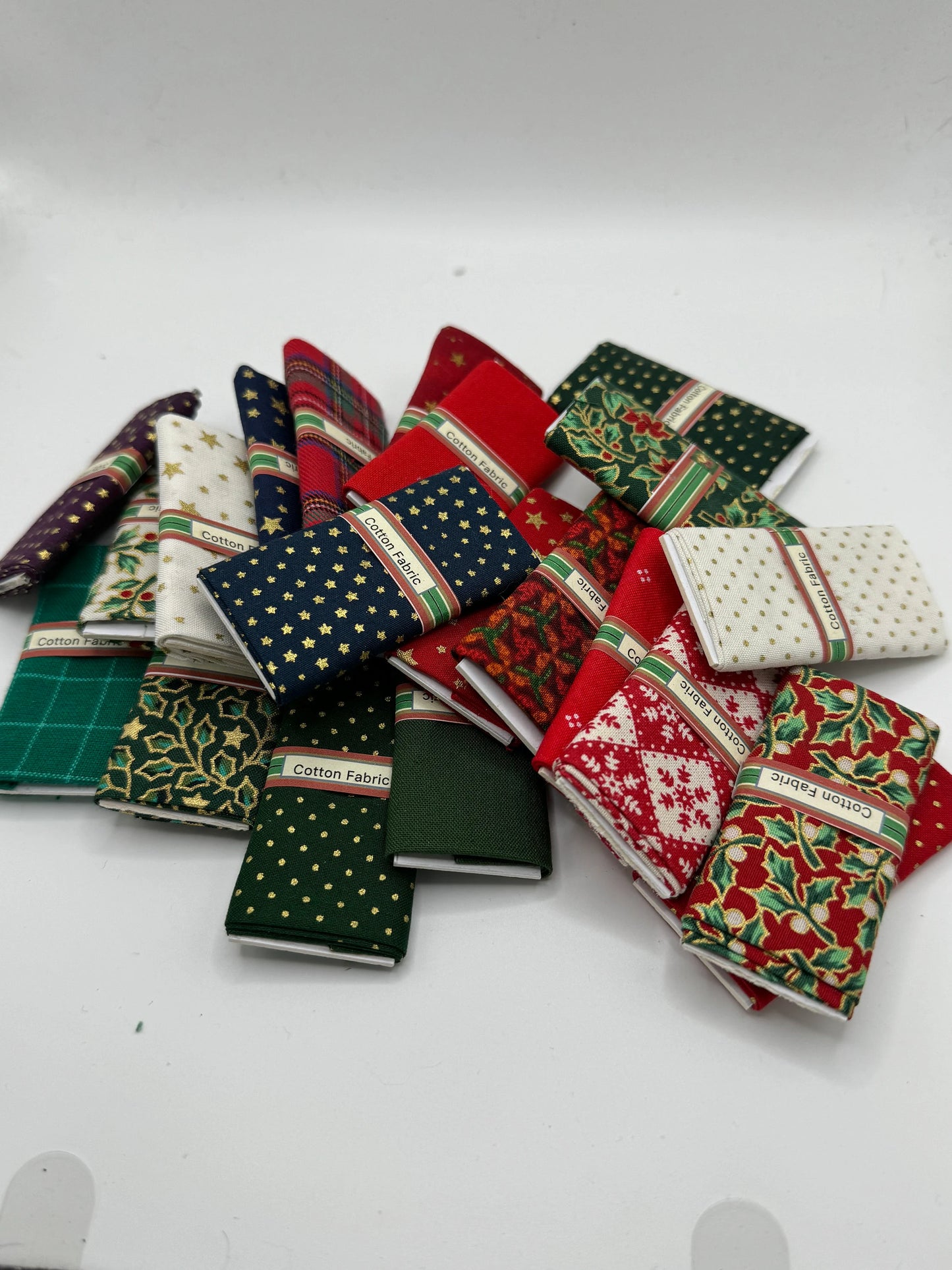 1/12th Christmas Fabric Bolts x1