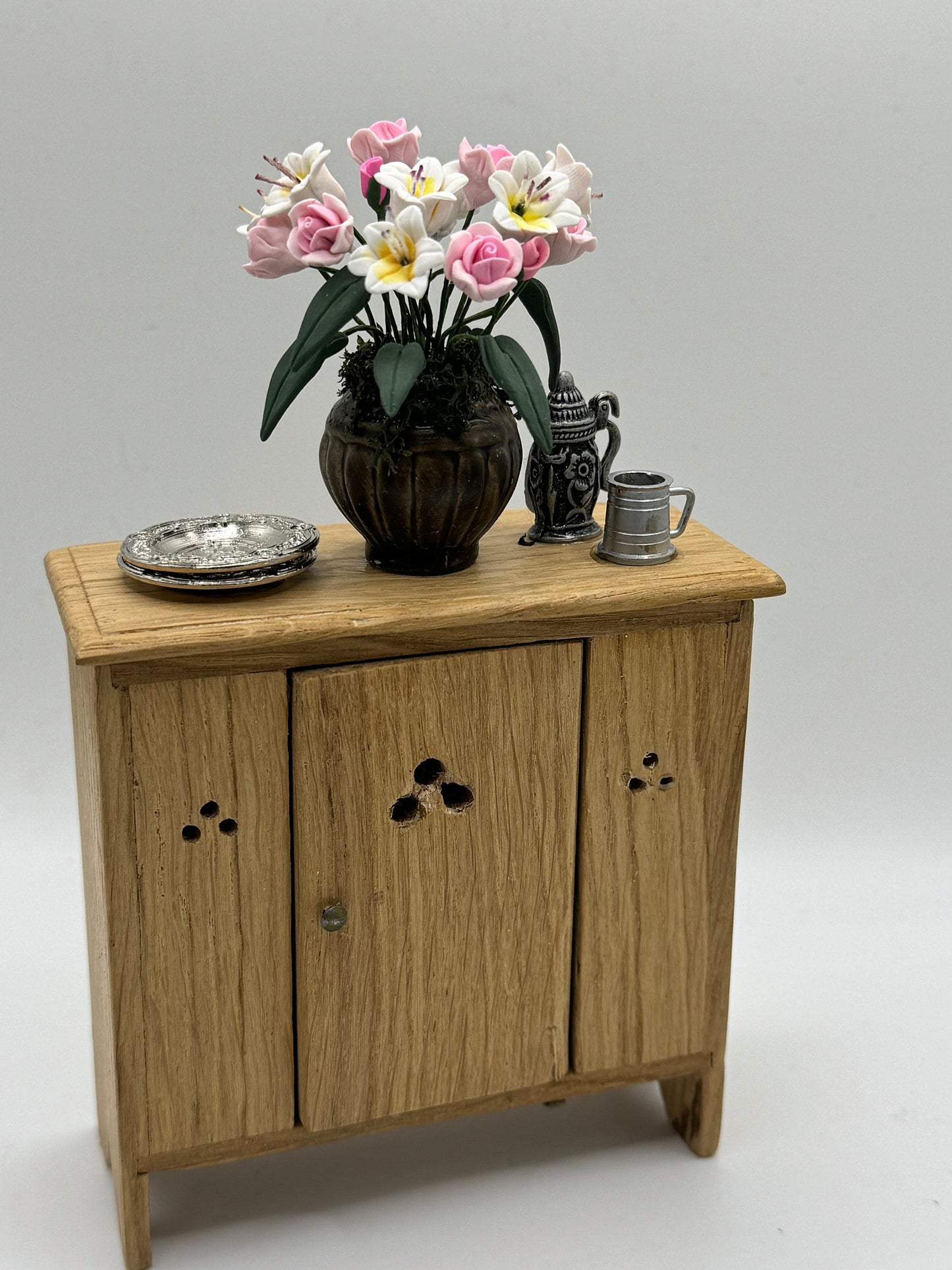 Dolls House Miniatures - Tudor Cupboard / dole