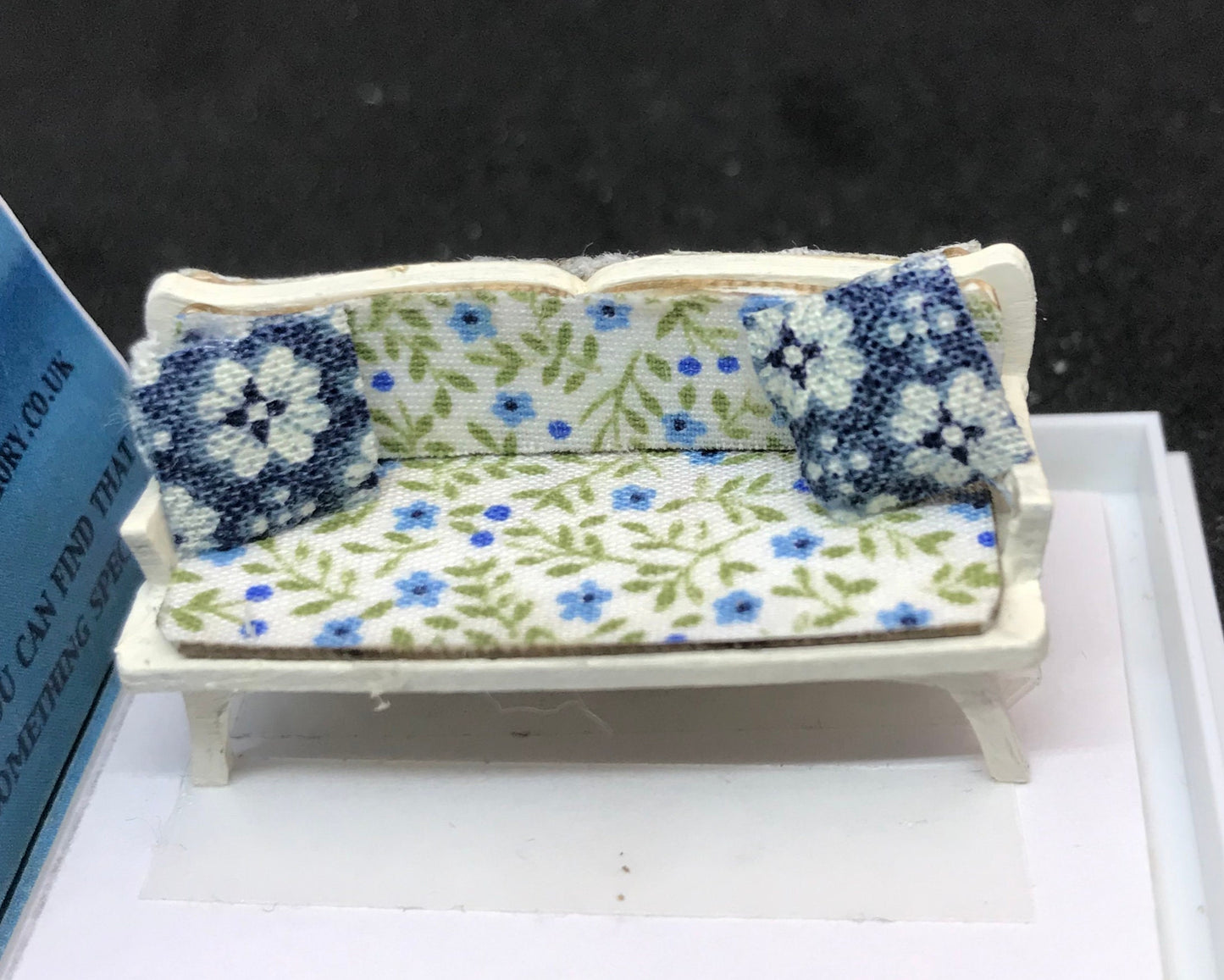 Dolls House Dressed 1/48th double seat