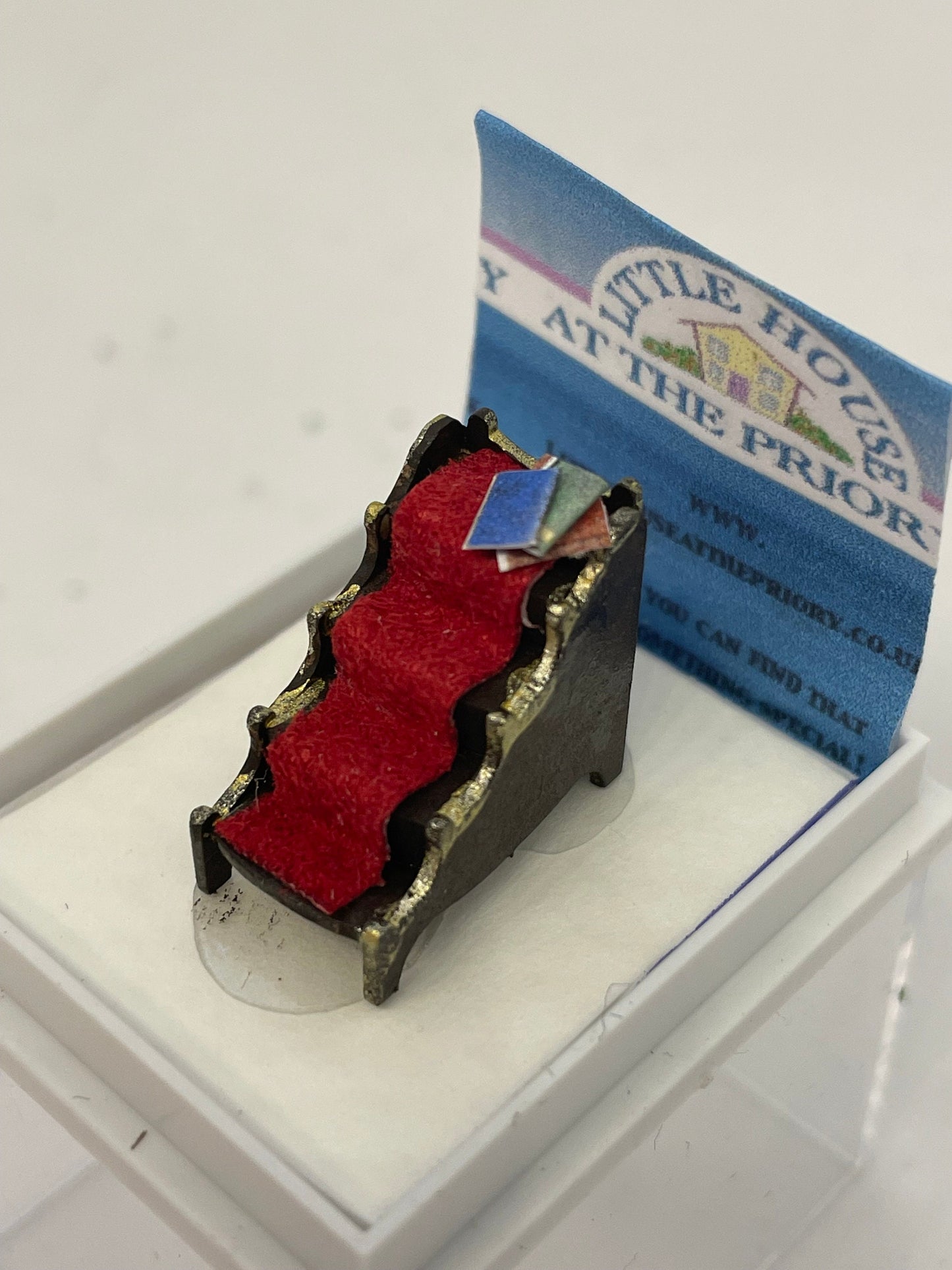 Dolls House Dressed 1/48th library steps