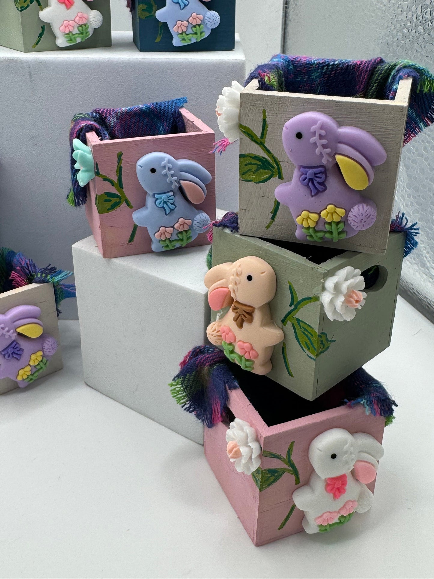 1/12th Bunny Rabbit box x1