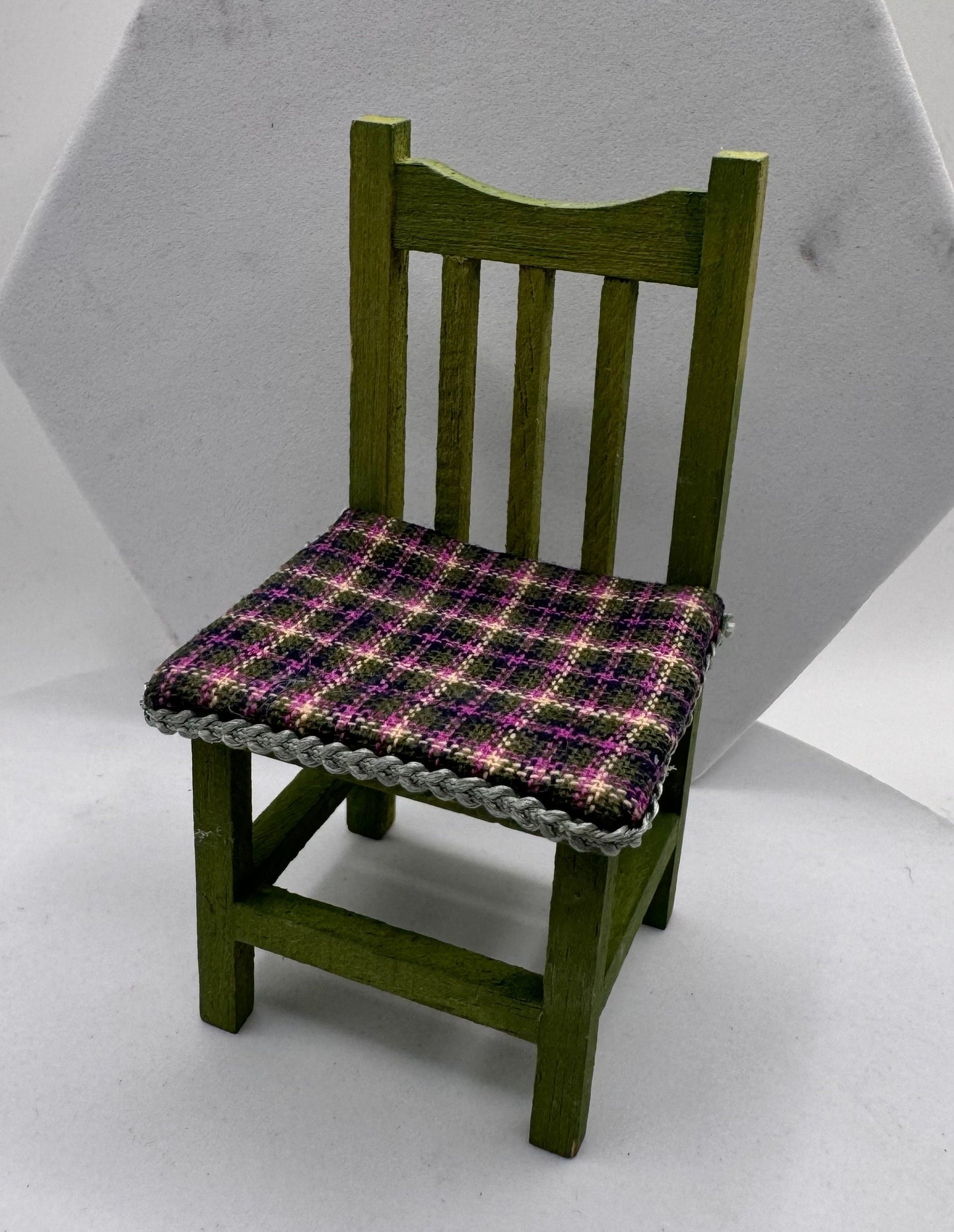 Dolls House Miniatures - 1/12 occasional side chair