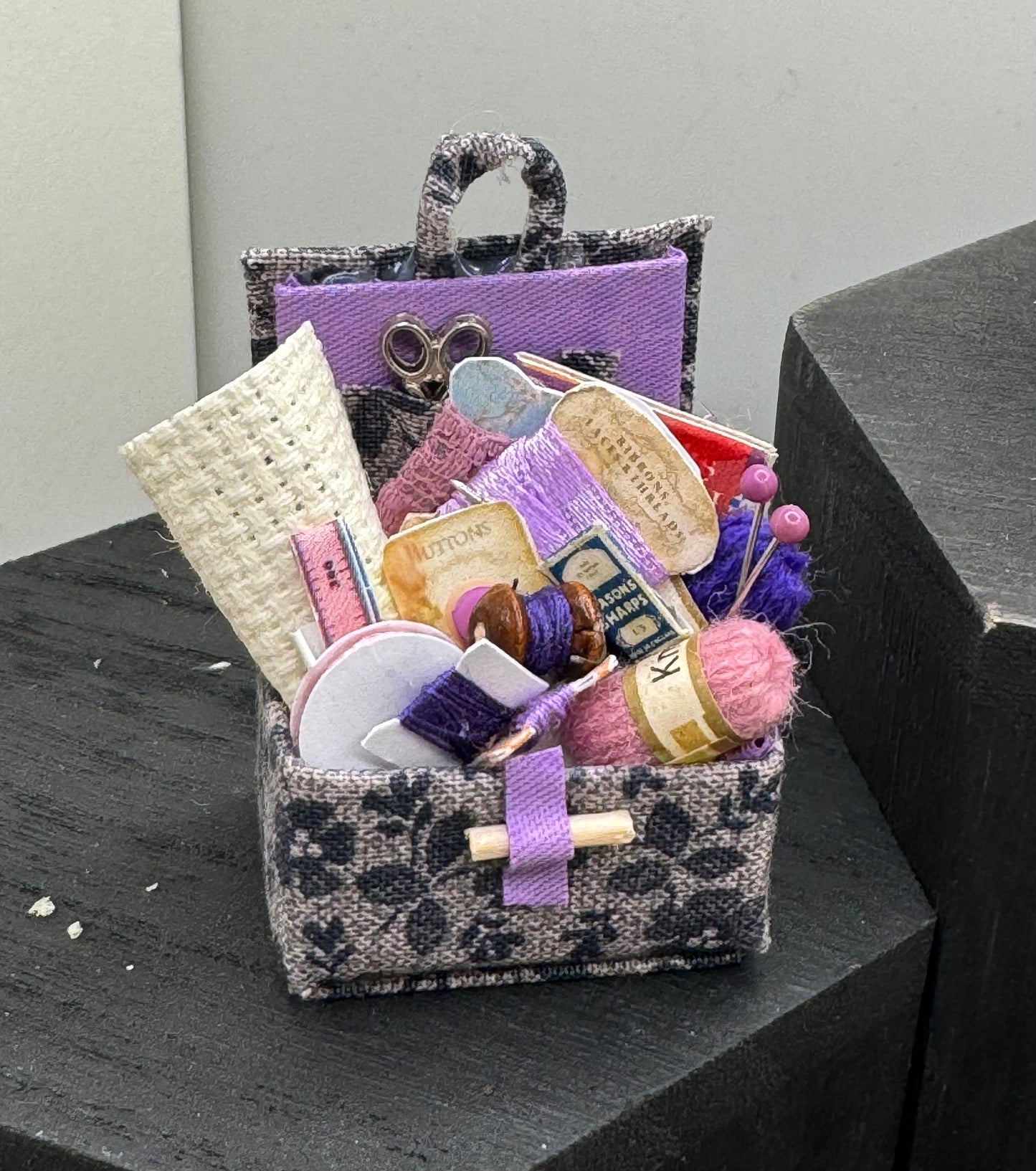 DOLLS HOUSE MINIATURES - 1/12th Sewing Box / Basket and accessories x 1 (7 options)