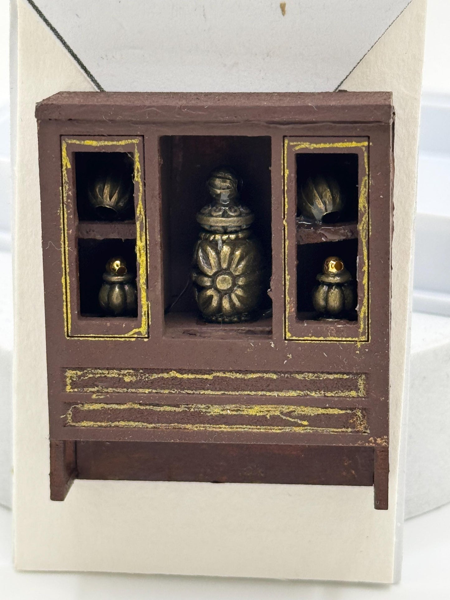 Dolls House 1/48th / 1:48 /Quarter Scale - Large Display Shelves