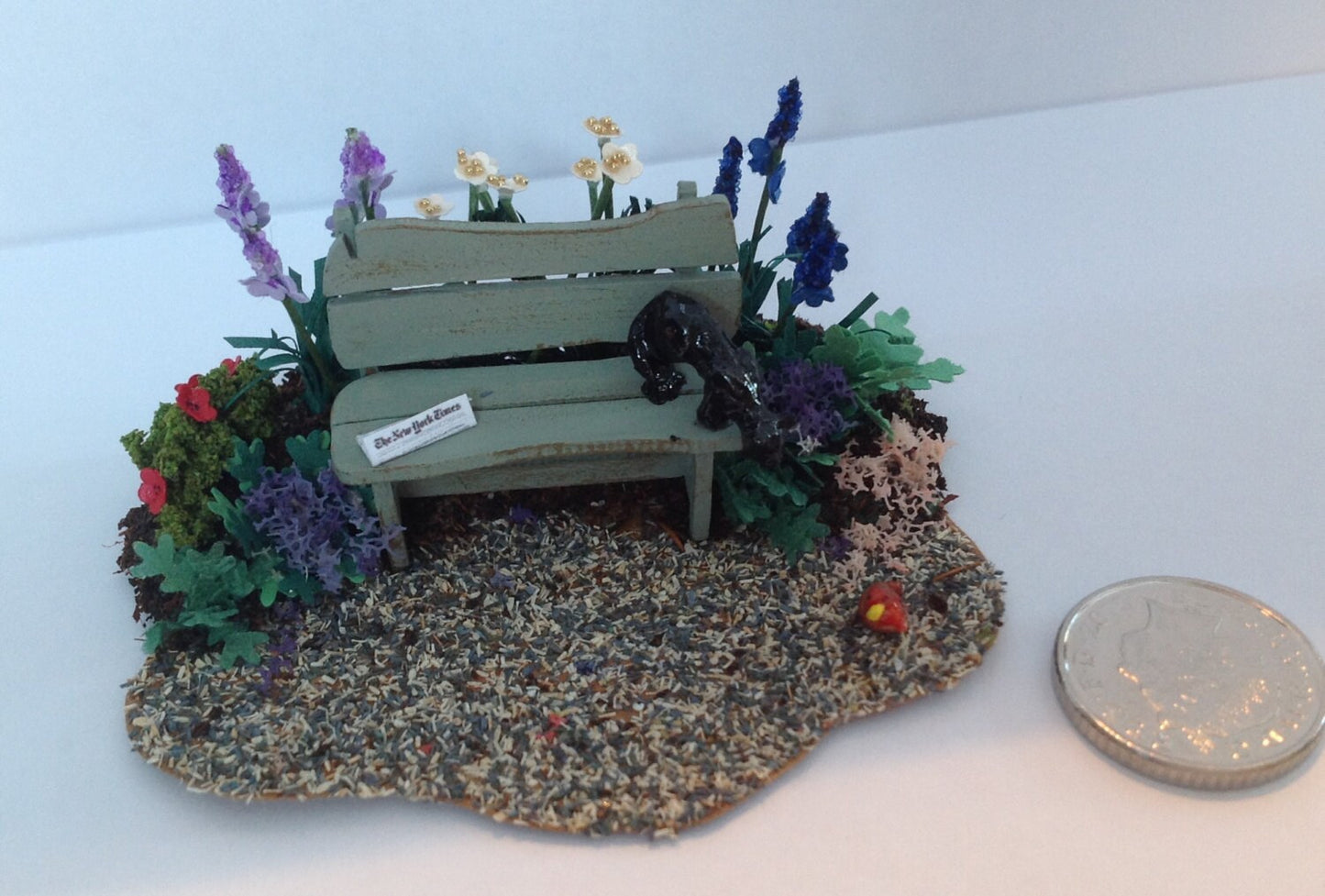 Dolls House Miniatures ( 1/48th - 1:48th - 1/4" - Quarter Inch Scale ) - Hand Painted - Garden Bench Scene