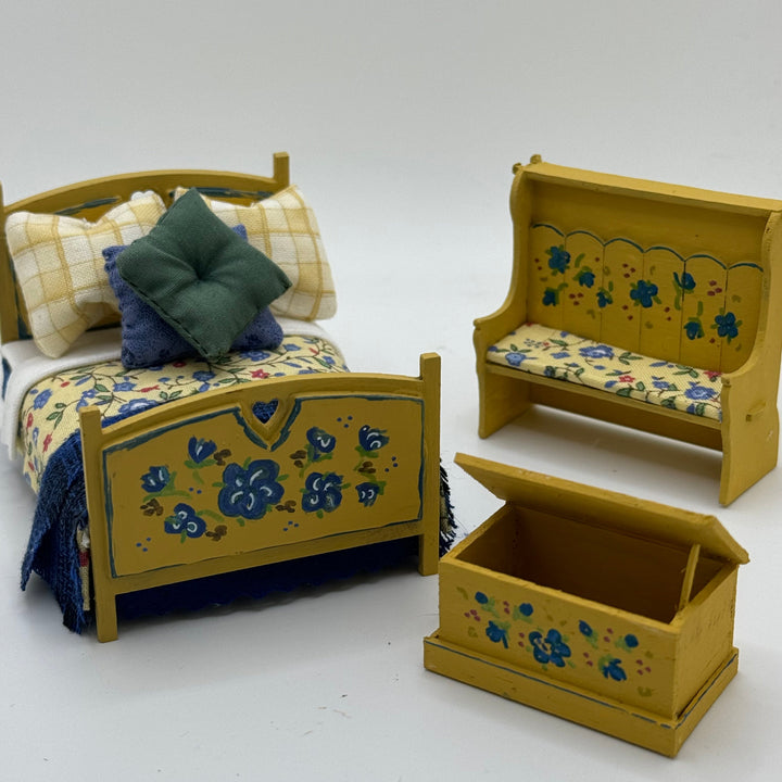 1/24th (Half Inch) & 1/16th (3/4 inch)  Furniture / Accessories