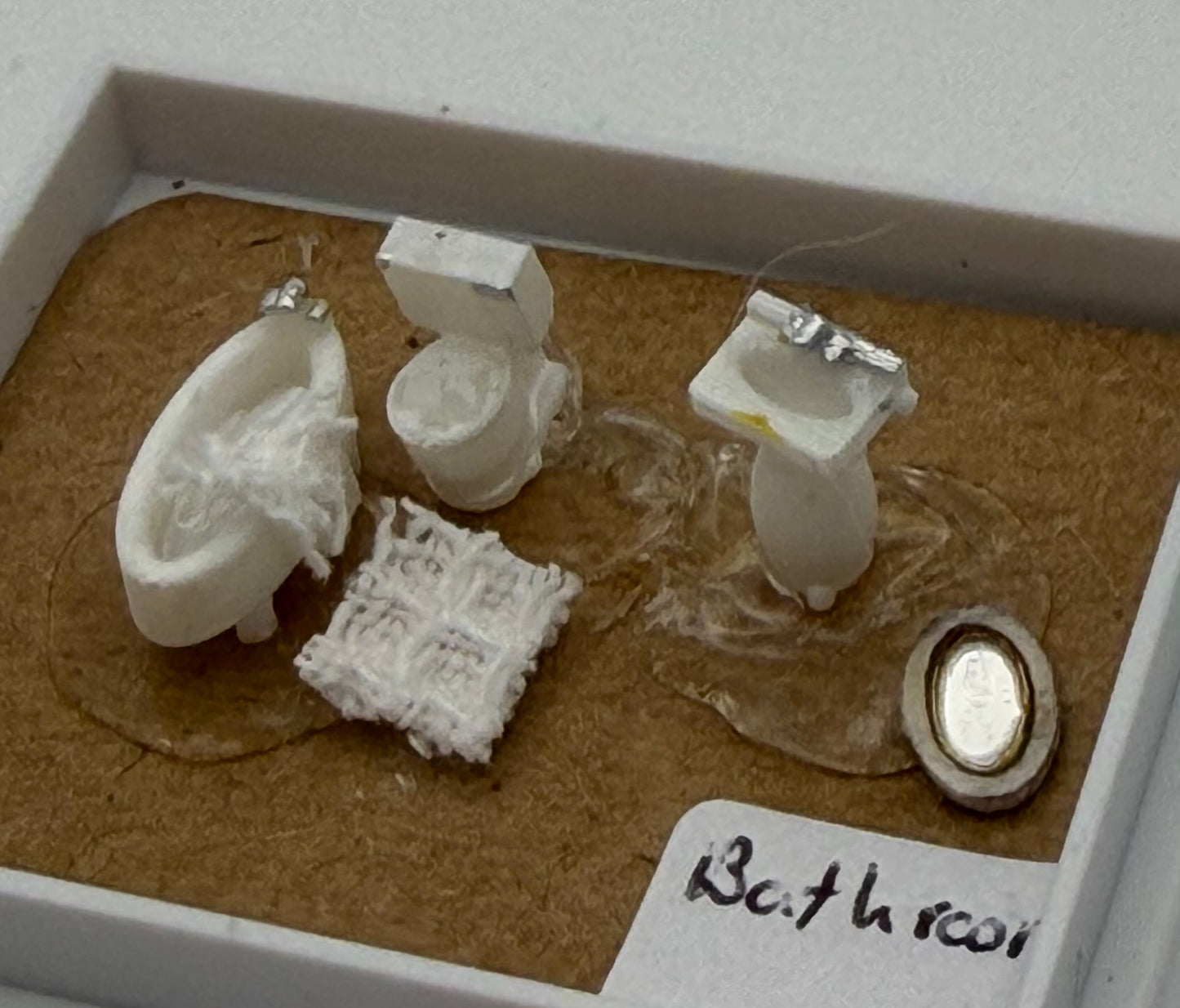Dolls House Miniatures 1/144th Bathroom set