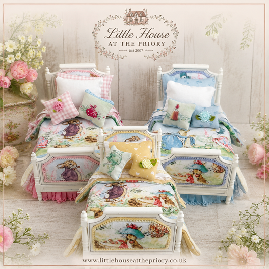 1/12th - 1:12 - 1 inch scale Beatrix Potter Single bed (3 available)
