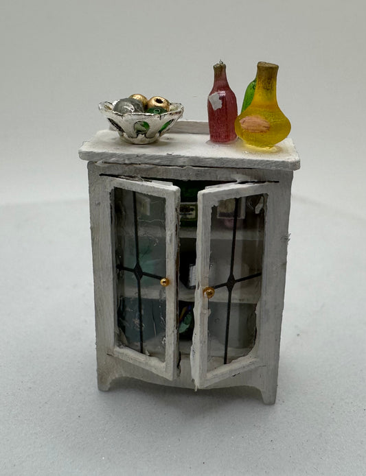 1/48th Drinks Cabinet