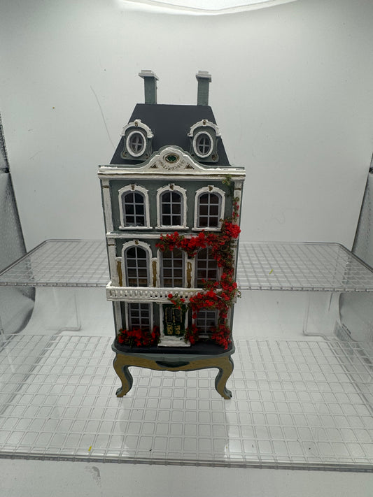 1/144th Tall House - Rose