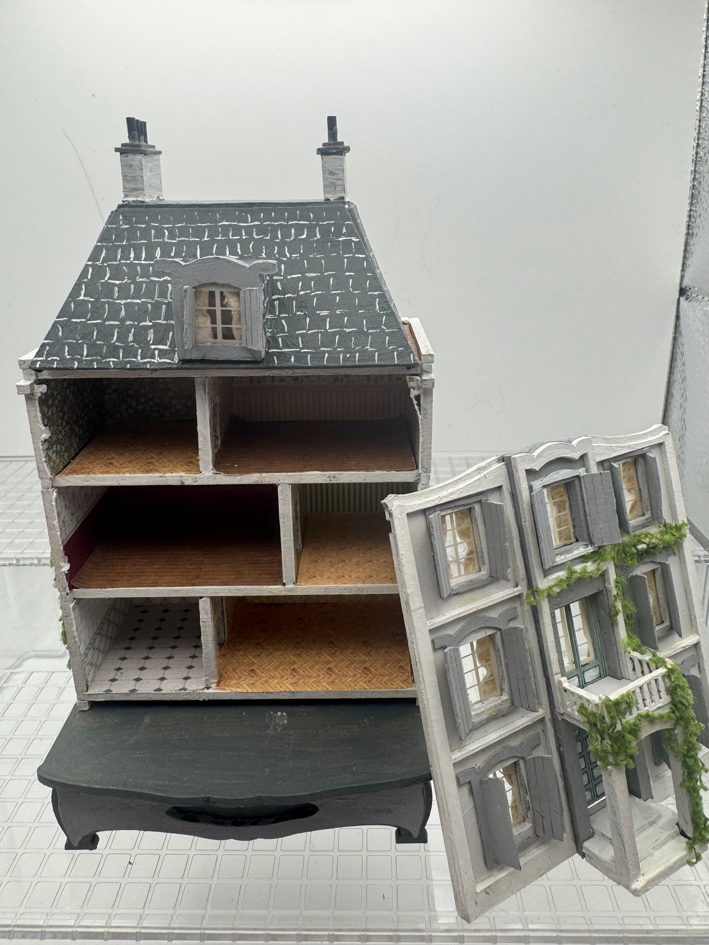 1/144th Le Grande Mansion