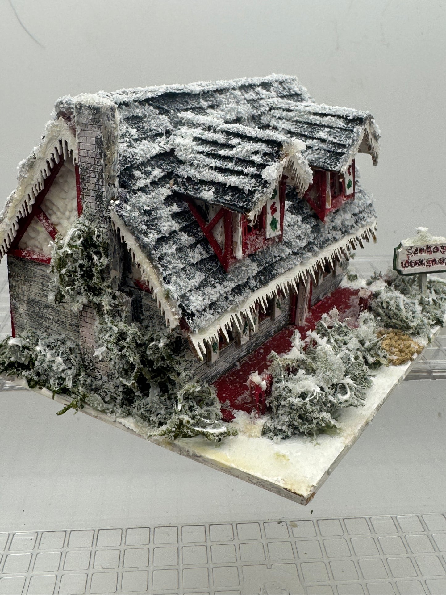 1/144th Santas Workshop