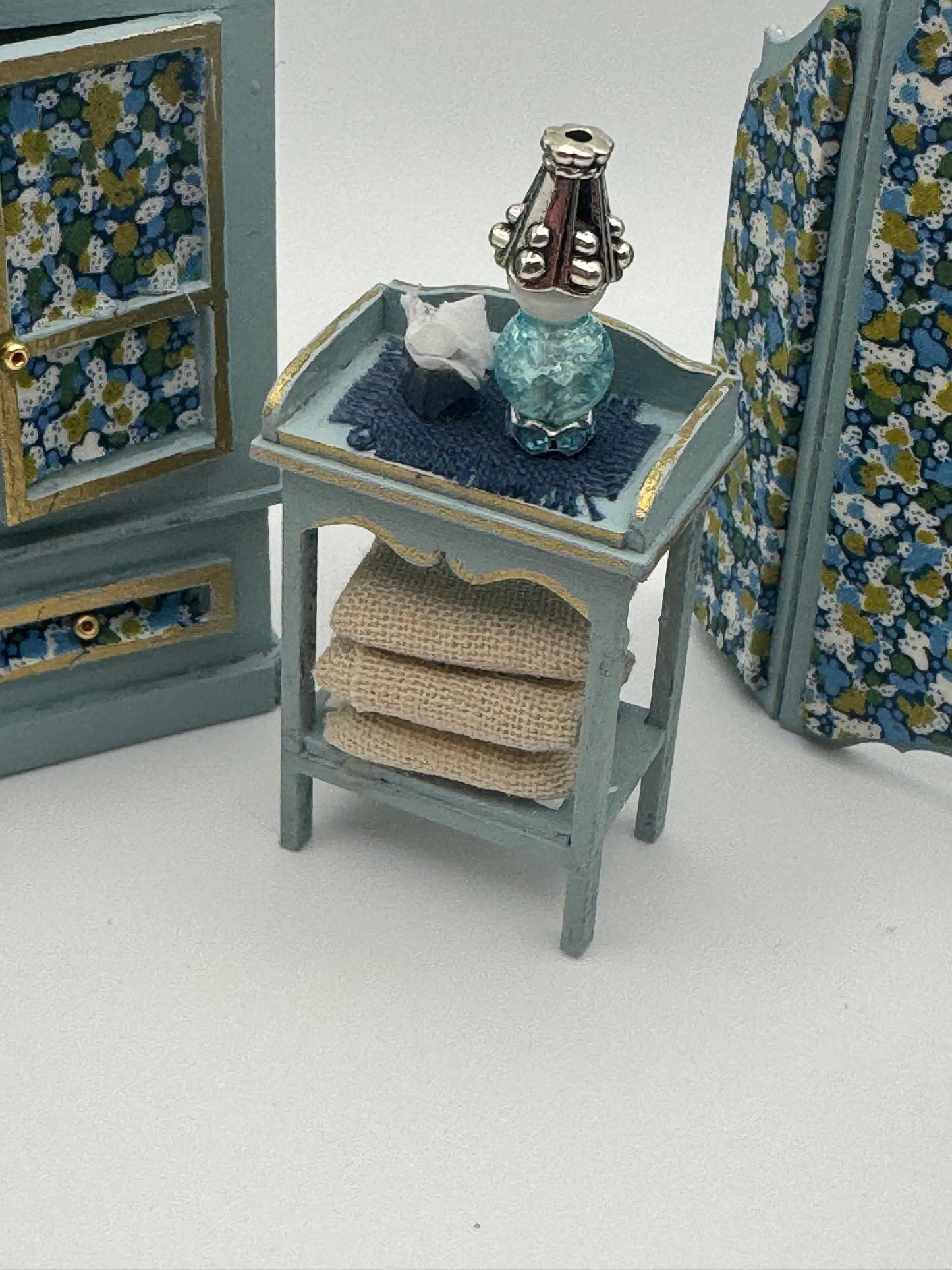 1/24th Bedroom Collection