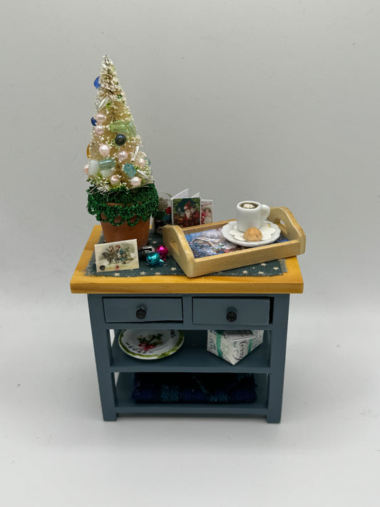 1/12th Christmas Side Table