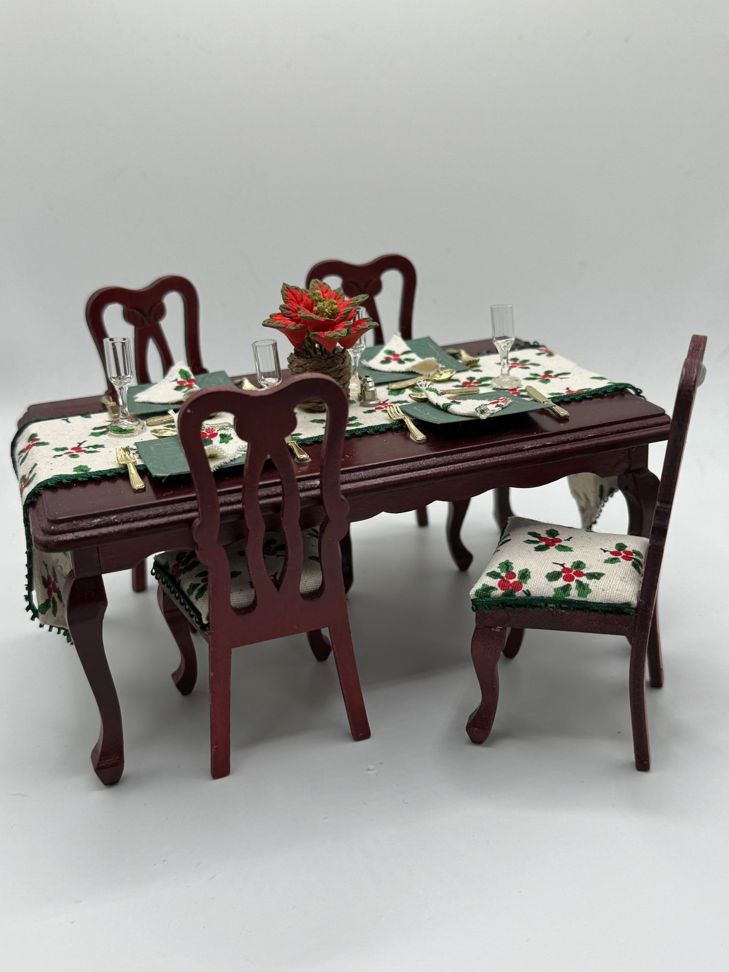 1/12th Christmas Dining Table Set