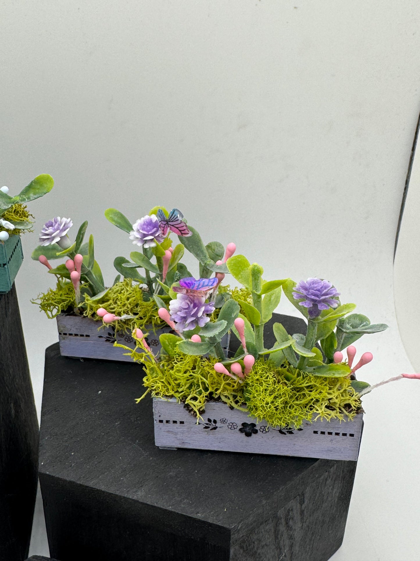 1/12th Trough / Window box with Butterfly (5 options)