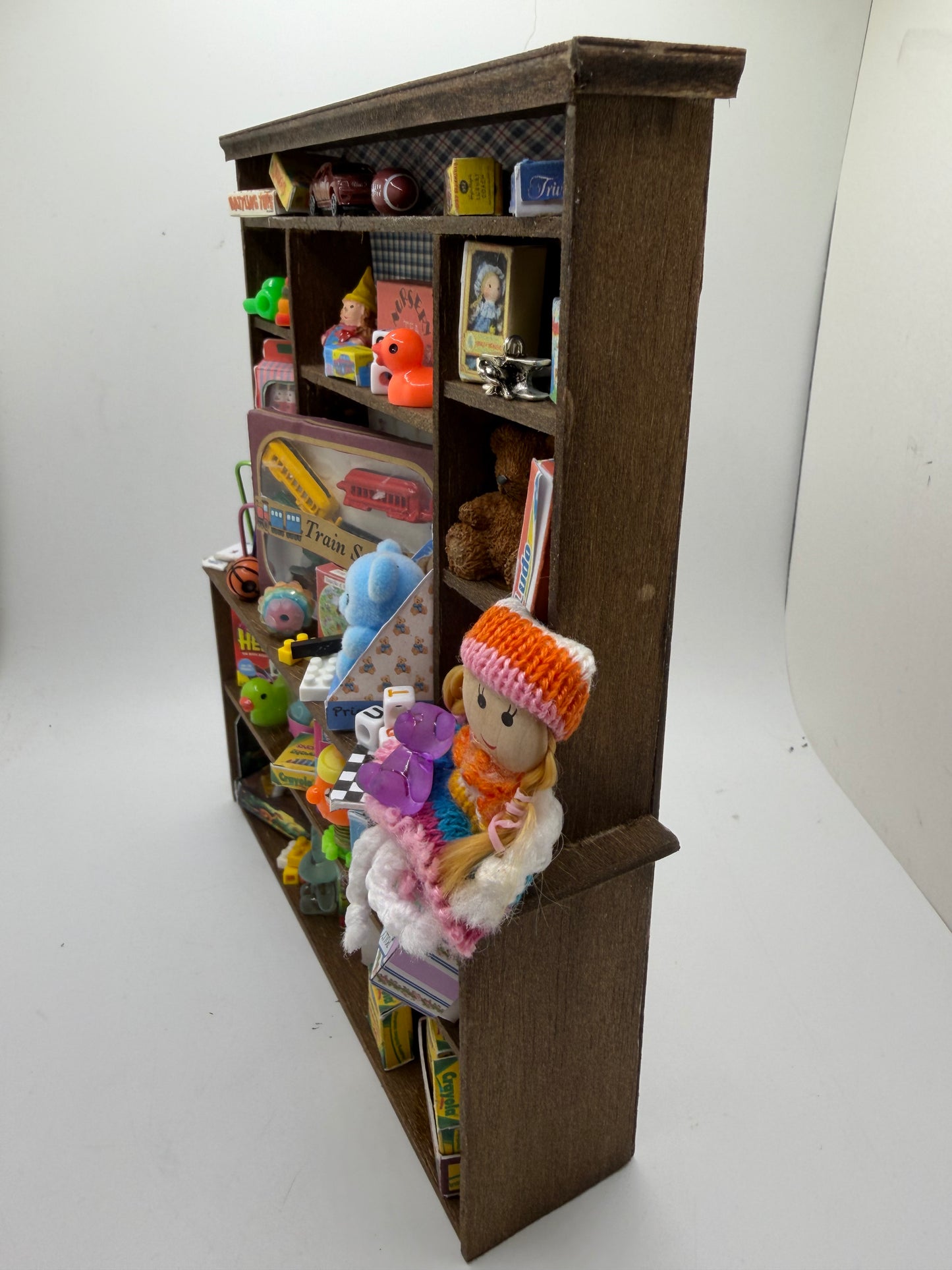 Dolls House Miniatures - 1/12th  - Toy Shop - Toy Room Dresser  / Hutch