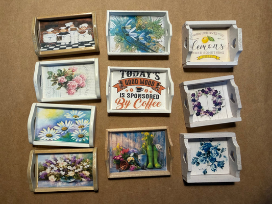 Dolls House Miniatures - tray with picture x1