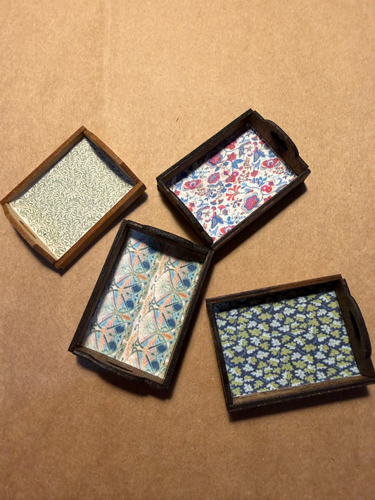 Dolls House Miniatures - tray with William Morris /Liberty Print x1