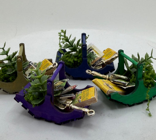 DOLLS HOUSE Miniatures - garden trug x1