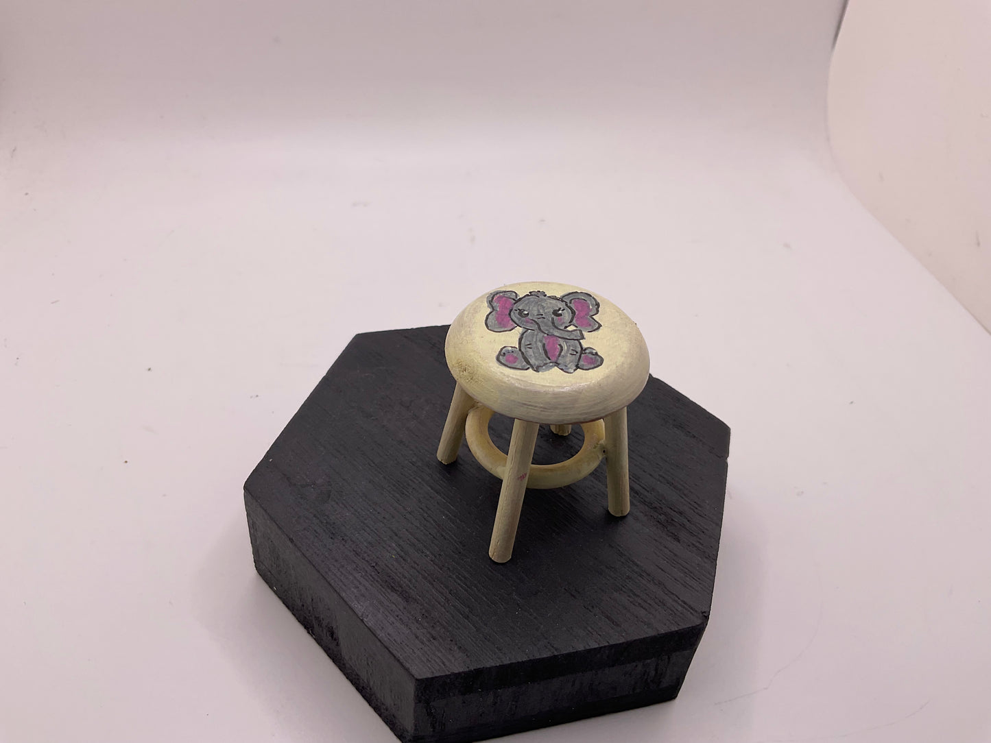 1/12th Animal Stools x1 (12 Options)