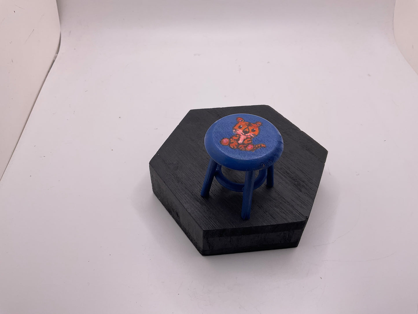 1/12th Animal Stools x1 (12 Options)