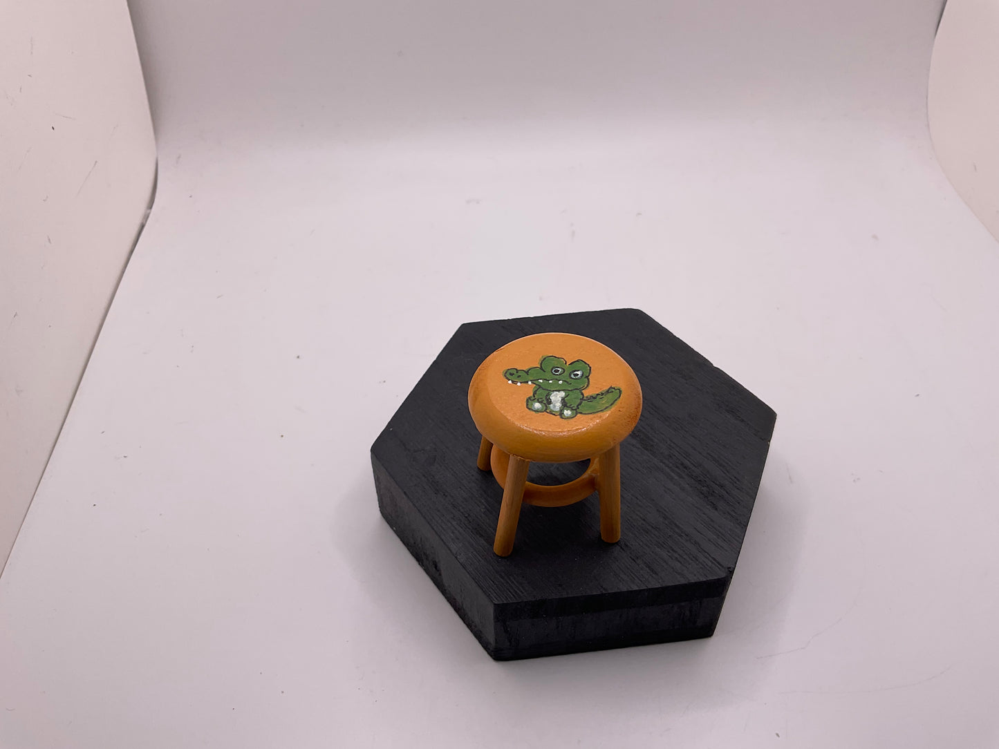 1/12th Animal Stools x1 (12 Options)