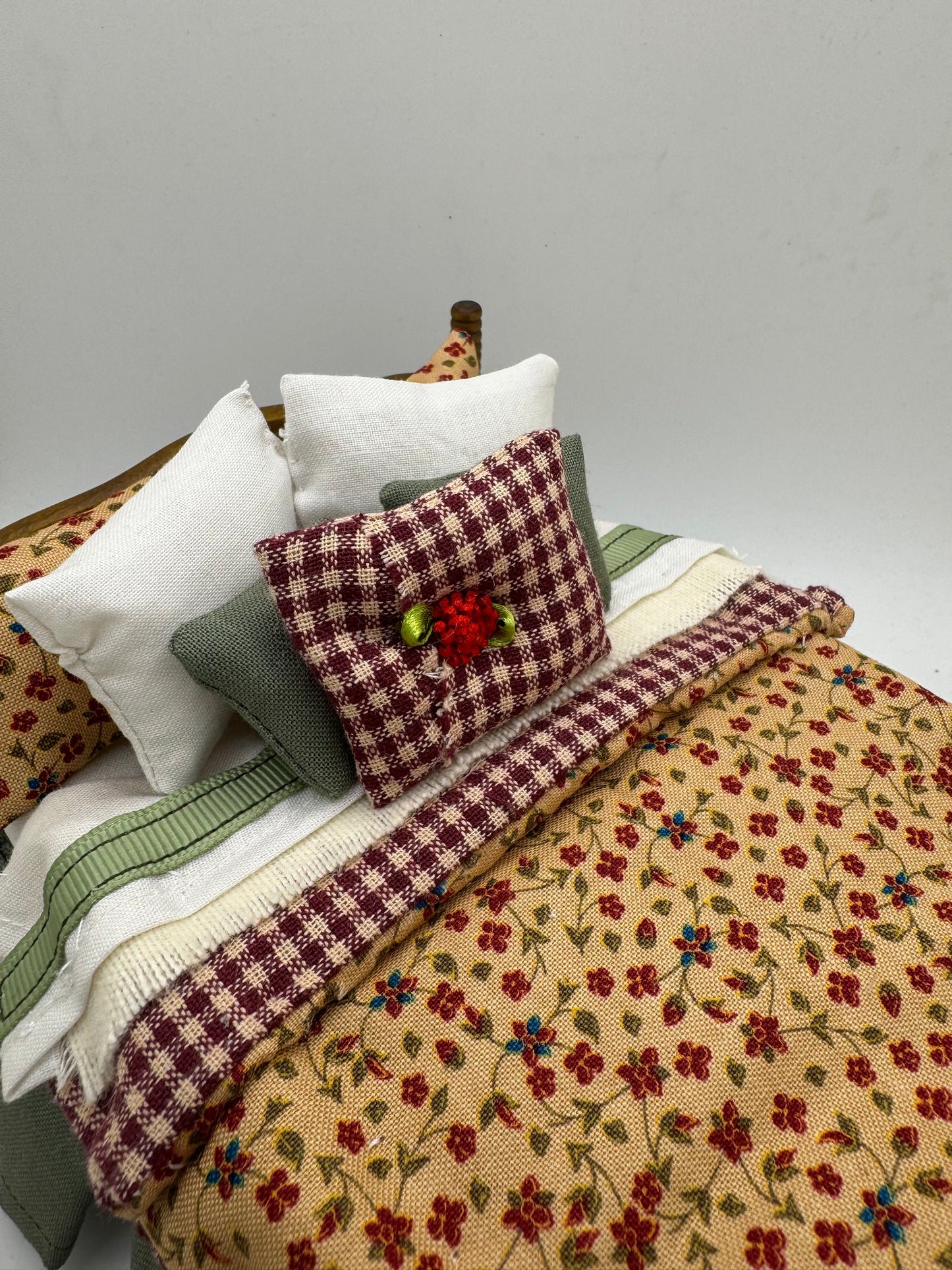 1/12th Double Bed Hazel