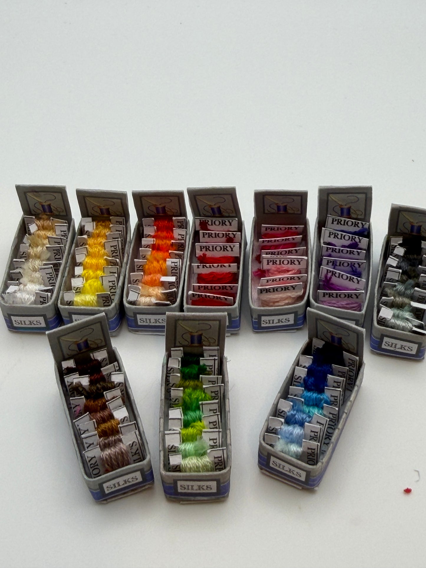 1/12th Silk Counter Box (ombre)