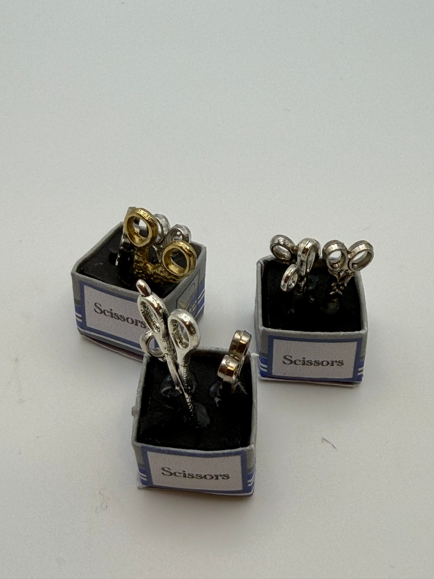 1/12th Scissor Box