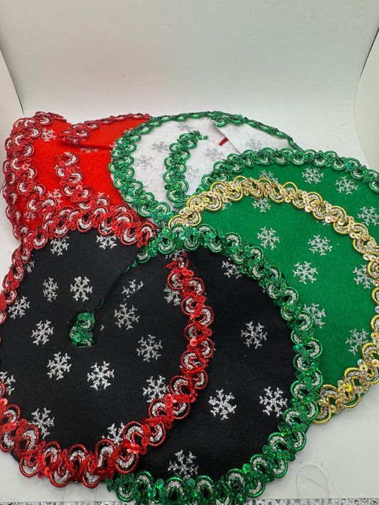 1/12th Christmas Tree Skirt x 1 (various)
