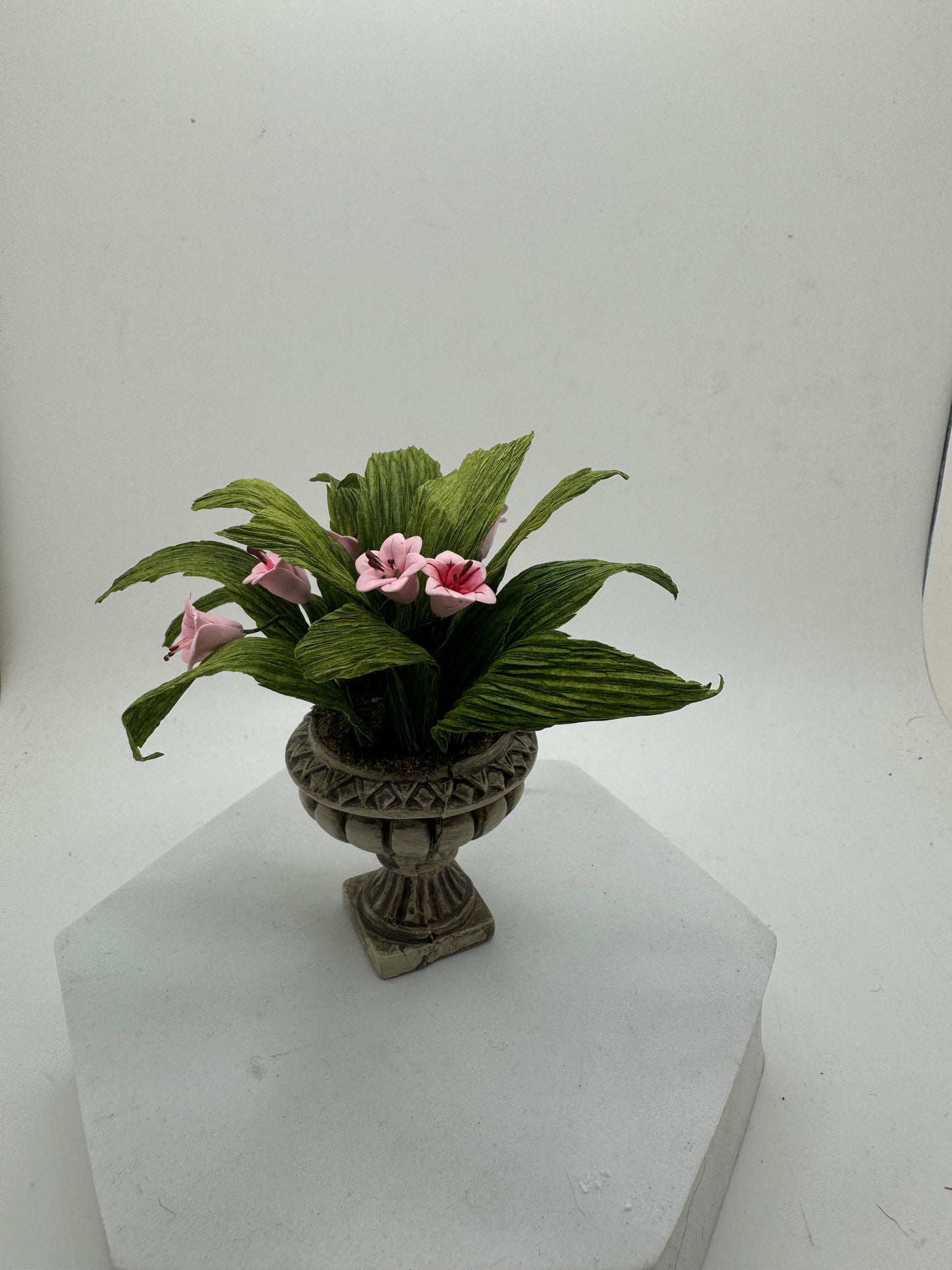 1/12th floral Urn Planter