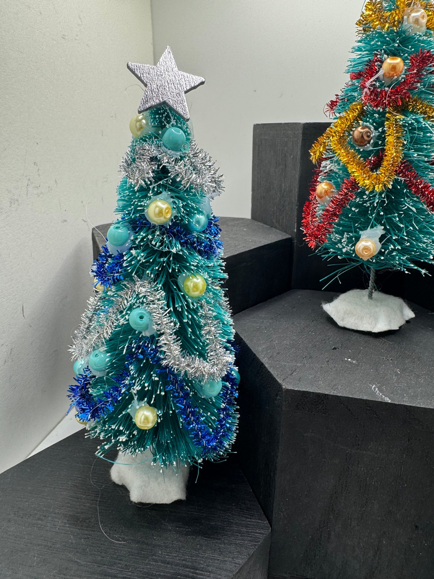 1/12th (13cm) Christmas tree x1