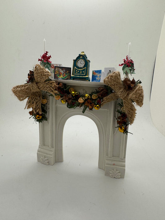 1/12th Christmas Fireplace