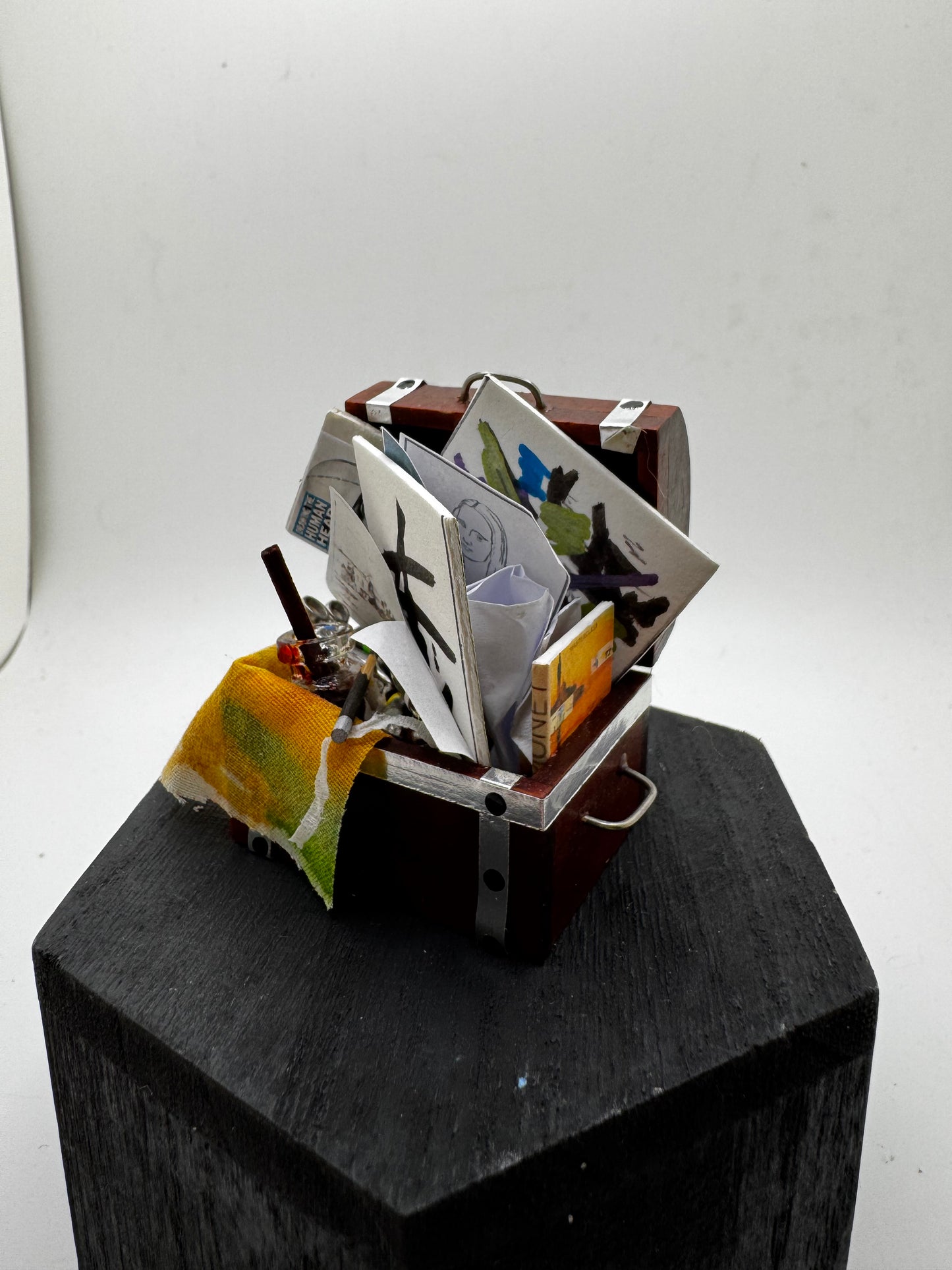 1/12th Artist Box x1