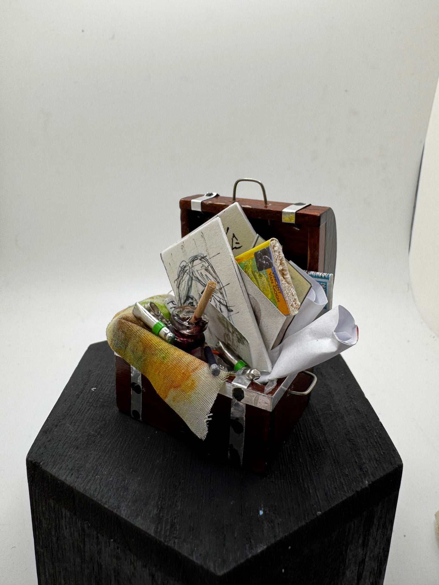 1/12th Artist Box x1